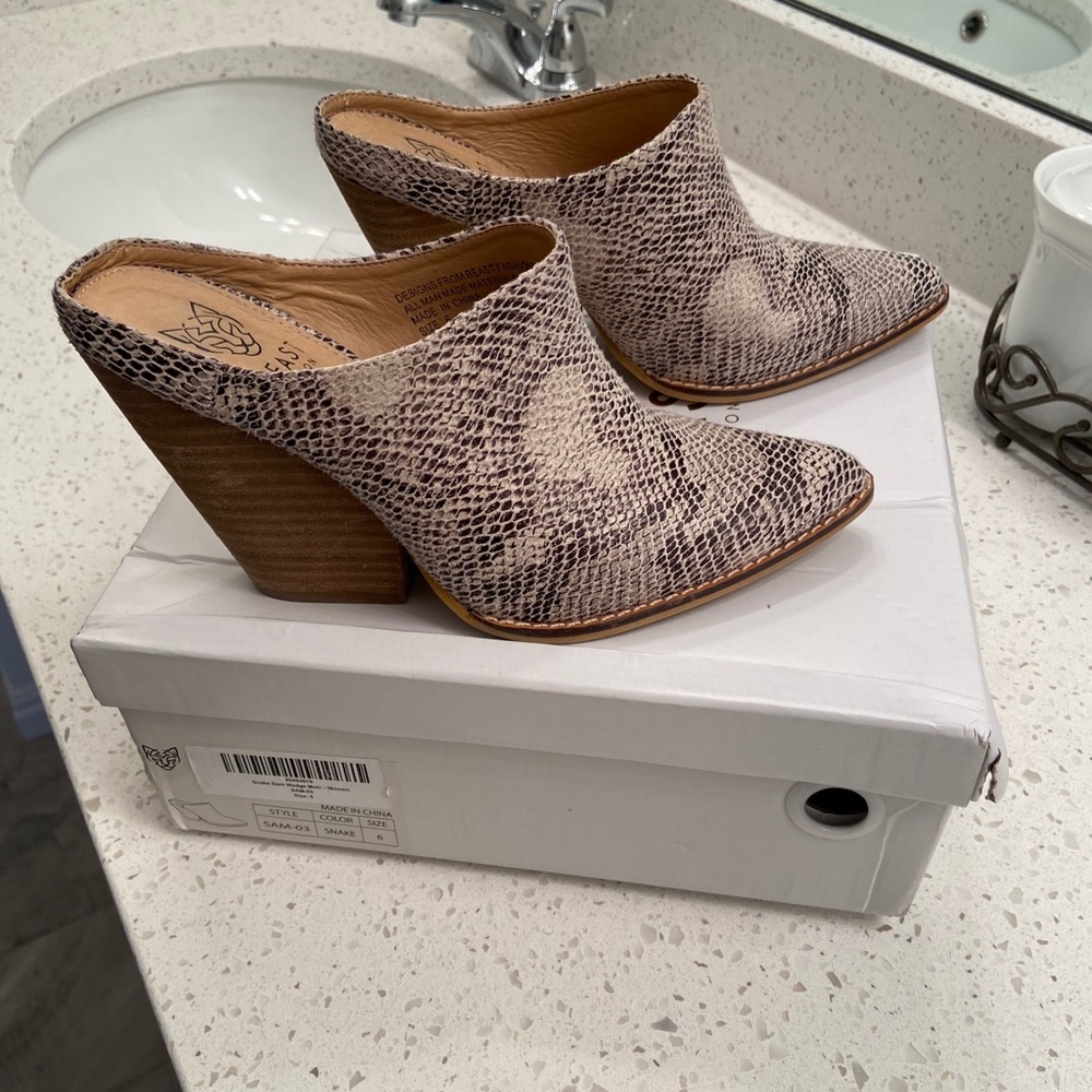 SOLD - Beast Snake Wedges